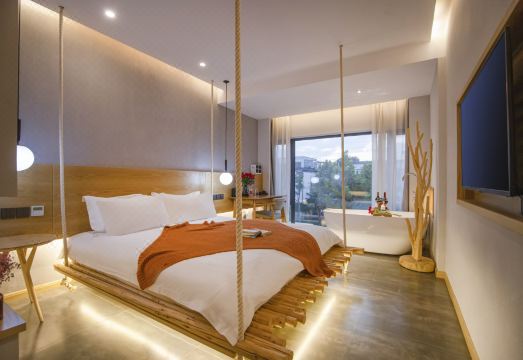 루현 라이트 럭셔리 인 로비