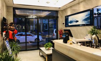 Ruiyang Hotel - Housity