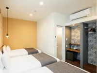 M's Hotel Nijojo Oike Hotel berhampiran Istana Nijo