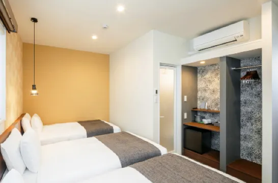 M's Hotel Nijojo Oike Отели рядом со станцией Nishi-Kyogoku Station