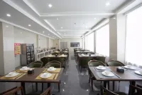 Jiayue Hotel (Biri Shenshan Ecological Scenic Area Branch)
