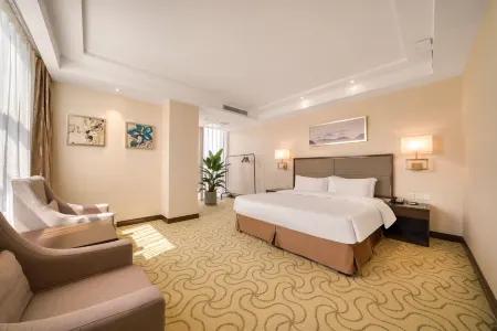 Blue Horizon Jun Hua Hotel