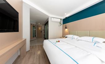 Wuhan Chengyi Intelligence Hotel (Zuoling New Town Branch)