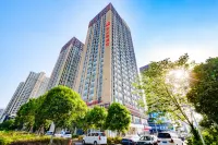 Ibis Hotel (Luoyang Baolong Square) Hotels in Luoyang