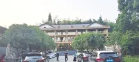 Q+ Shunan Zhuhai Qixiange Hot Spring Hotel - Bãi đậu xe