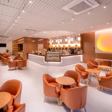 Xinzou Century Hotel (Fenghuang Plaza)