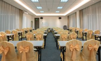 Homeinn Selected Hotel (Baoshan Yongchang Road)
