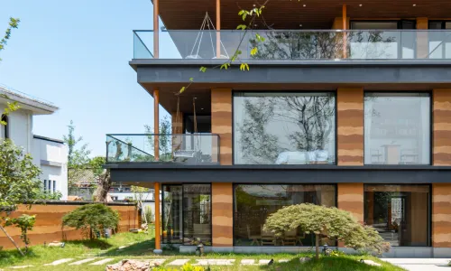 Floral Lux Hotel · Cloudveil Haven Hotel