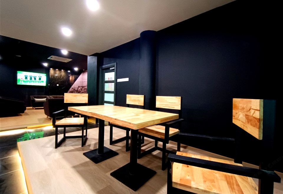 TH Hotel Penang Over view