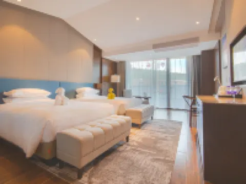 Longemont Taihu Lake Town Hotel Hotels in Huzhou