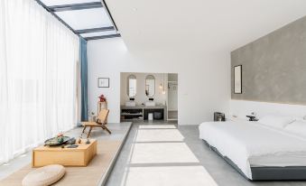 IntoSpring B&B