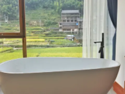 comfortableZhaoXing Hotels in Liping