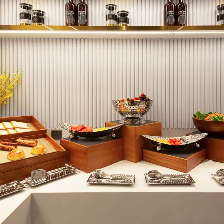Homeinn Superior Hotel (Deyang Guanghan Bailun Plaza Fanghu Park)