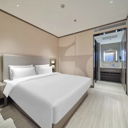 HanTing Hotel (Chifeng Ningcheng County Government)