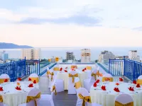 ANFADA Hotel Danang Hotels near DHC Marina