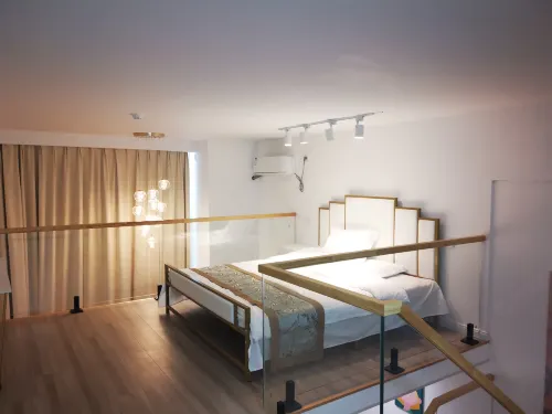 Pingdu Haier Loft Apartment (Changjiang Road Branch)