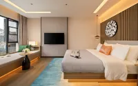 Dongyueli Hotel (Shaoxing Downtown Area Cangqiao Straight Street) - balcony