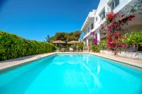 Villa Paradis Hotels in Les Issambres