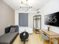 Wenshan Courtyard · Xuexiao Zhongshan Homestay (Dalian Railway Station Labor Park Subway Station) Hotels near Dalian Sightseeing Tower