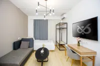 Wenshan Courtyard · Xuexiao Zhongshan Homestay (Dalian Railway Station Labor Park Subway Station)