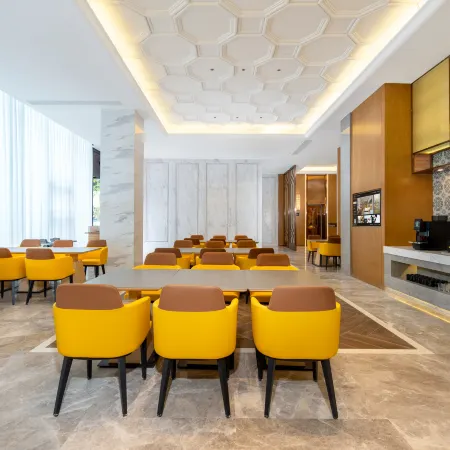 Vienna International Hotel (Yanting Longfenggu)