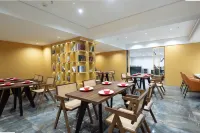 Niduo Puyue Liangshe (Leshan High Speed Railway Station Shihao Plaza Store)