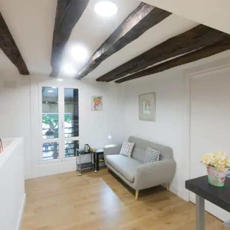 OLD TOWN NEAR THE BEACH by www.sansebastianapartments.es