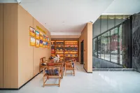 โรงแรมยัวร์ซิตี้ - อ่างจากุชชี่