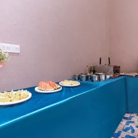 Guanlan International Hotel