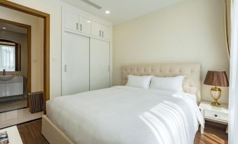 Vinhomes Riverside Luxury Condo