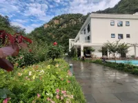 Huamanxi Homestay - Balkoner