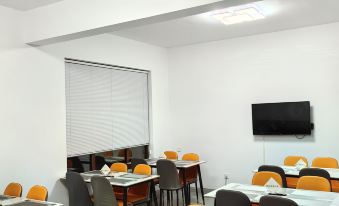 Mount Emei Yasong Holiday Hotel