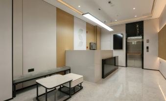 Changee Hotel MINI (Shanghai Songjiang Station)