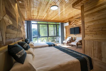 Muyu Lanxuan Homestay Отели рядом с достопримечательностью «Yunzhongdaji»