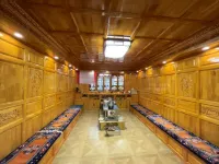 Four Sisters Homestay