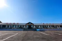 相約南湖民宿（查幹湖景區店） - 停車場