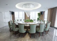 Solong International Hotel