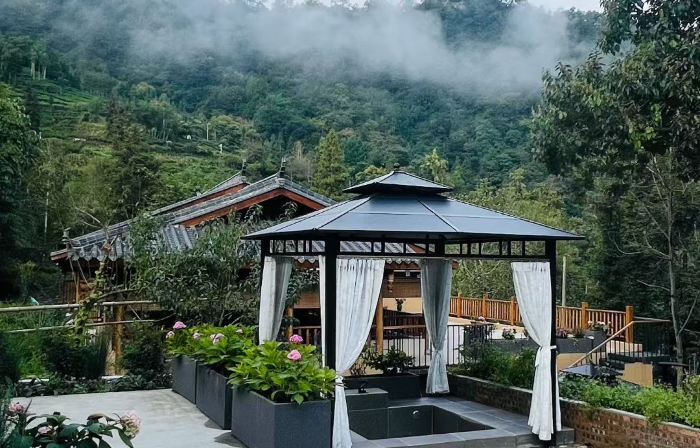 Pingwu Xulan Yunjian Homestay