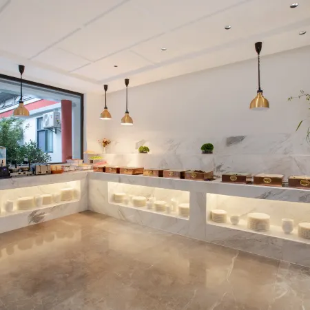 Pu LAN ding feng hotel