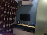 Tongjiang Yuxuan Hotel