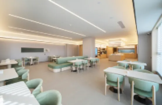 JI HOTEL