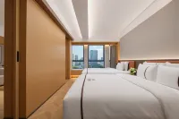 Yiyue International Hotel (Xiangyang Railway Station People's Square)