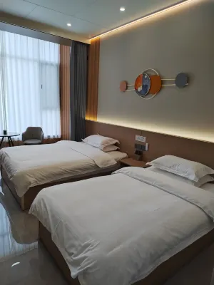 Lingshi Yueman Home Homestay (Wangjia Courtyard Branch)