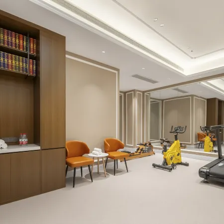 Vienna International Hotel (Yongkang Street Xinyuan School Metro Station Branch)