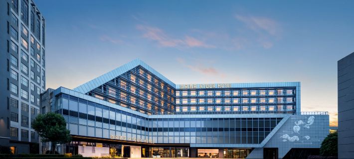 Atour Hotel（Kunming Old Street Cuihu South Road）V3.6 Hotels in Kunming