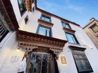 Danzhe Linshe Fuyang Hotel Hotels in 