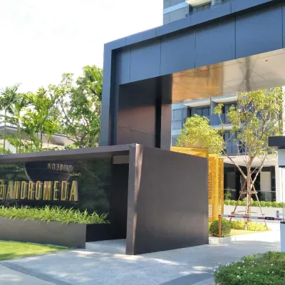 ดิแอนโดนเมดร้า คอนโดมิเนียม โรงแรมใกล้Mountien Beach