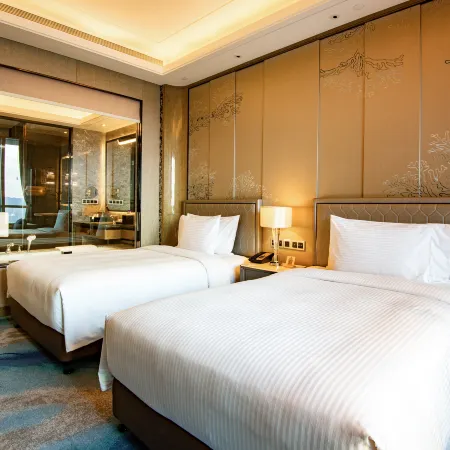 Pullman Yantai Center