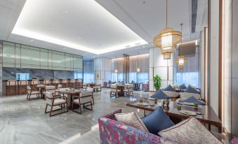 Xiangyang Minfa Ruiji Hotel