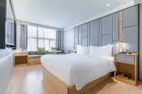 JI Hotel (Shanghai Shangcheng Road Subway Station) Hotels near Lujiazui Library 24-hour Self-service Returning Books Service